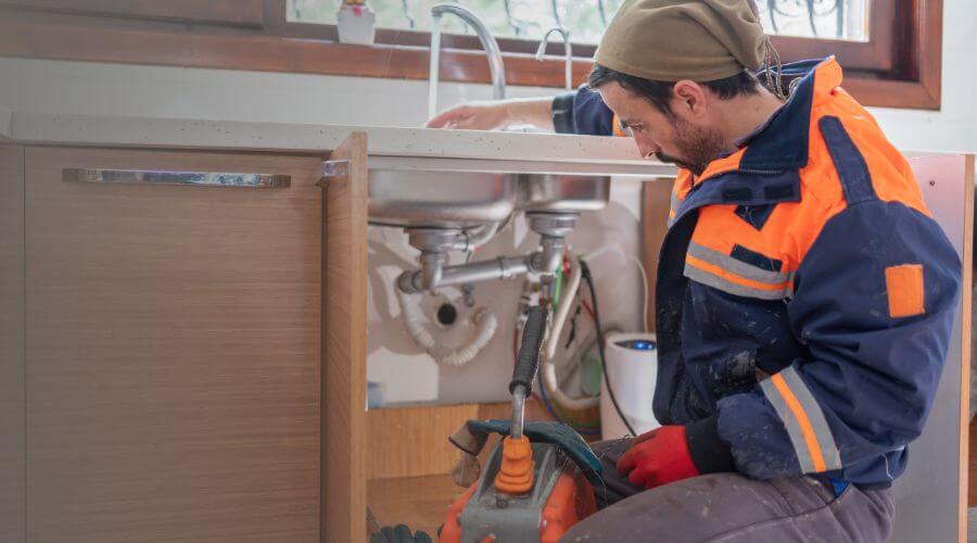 Expert burst pipe repair services in Canton, ME